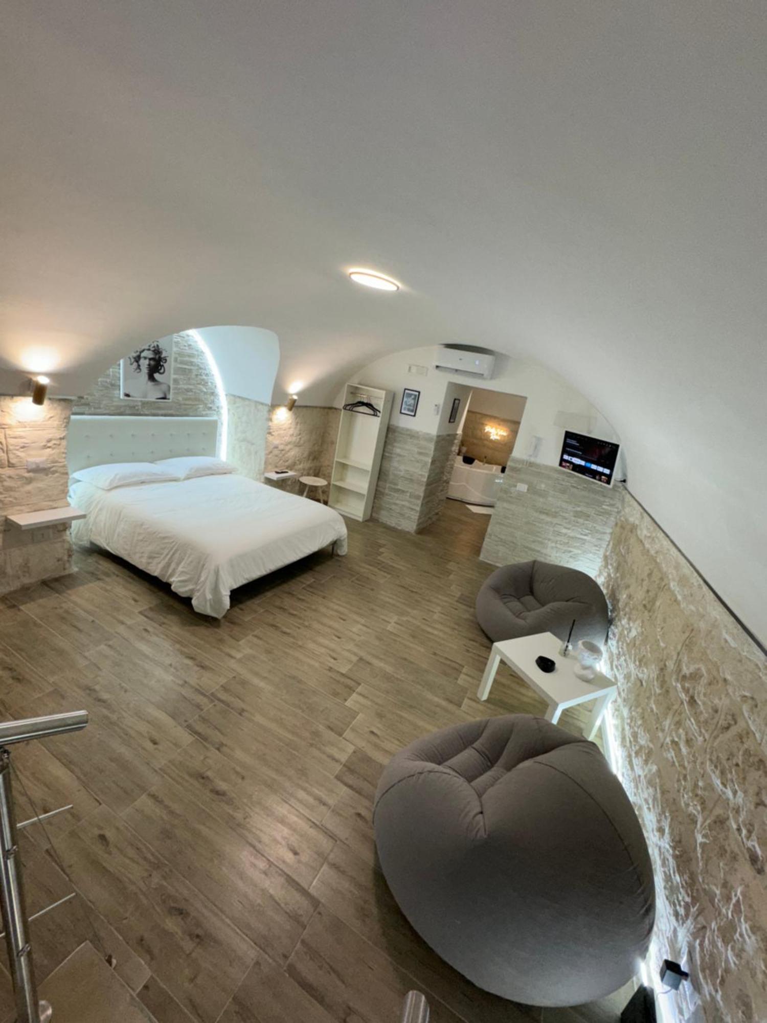 Pietra Viva Room บารี ภายนอก รูปภาพ